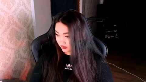Snapshot of erica_wayne chatting on 06-06-26, 01:49 Erica Wayne online show from 06-06-26, 01:49