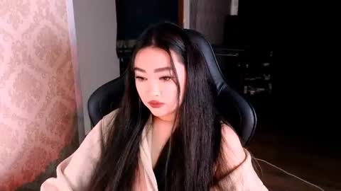 Snapshot of erica_wayne chatting on 07-11-26, 08:28 Erica Wayne online show from 07-11-26, 08:28
