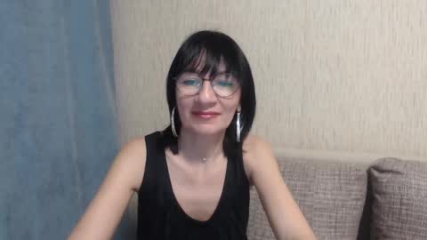 ericablack8 online show from 01-16-25, 05:33
