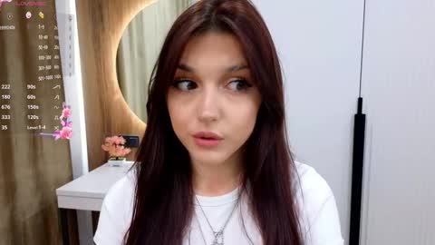 Dina online show from 02-08-26, 02:04