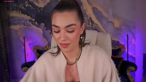 Erica online show from 10-29-25, 01:57