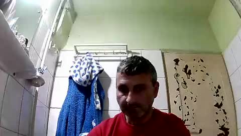 Snapshot of ericboy32 chatting on 12-23-24, 09:08 eric online show from 12-23-24, 09:08