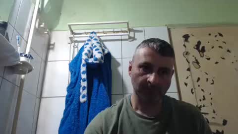 Snapshot of ericboy32 chatting on 02-24-25, 08:03 eric online show from 02-24-25, 08:03