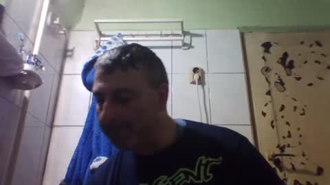 Snapshot of ericboy32 chatting on 03-07-25, 02:36 eric online show from 03-07-25, 02:36