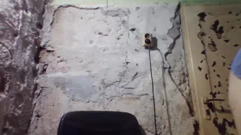 Snapshot of ericboy32 chatting on 09-28-25, 07:19 eric online show from 09-28-25, 07:19