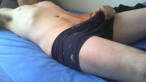 Snapshot of erick080808 chatting on 12-07-24, 12:35 Erick online show from 12-07-24, 12:35