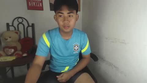 erick_cummer30 online show from 04-16-26, 11:40