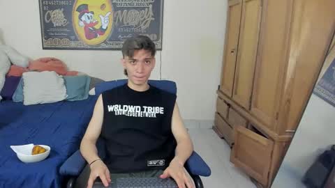 erick_de_rossee online show from 12-21-25, 05:42