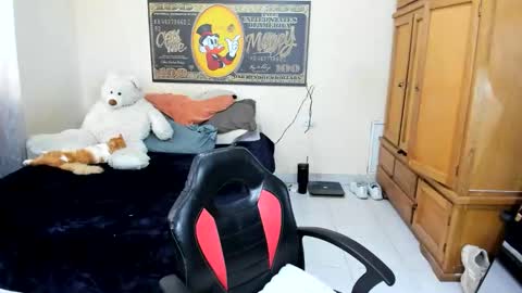 Snapshot of erick_de_rossee chatting on 04-29-26, 06:47 erick_de_rossee online show from 04-29-26, 06:47