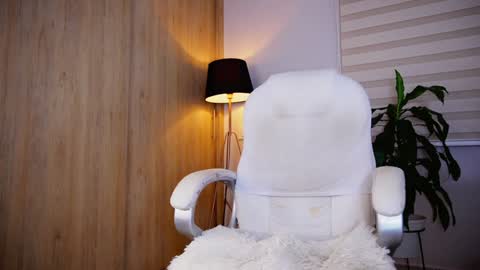 Erick Thompson online show from 12-27-24, 02:14