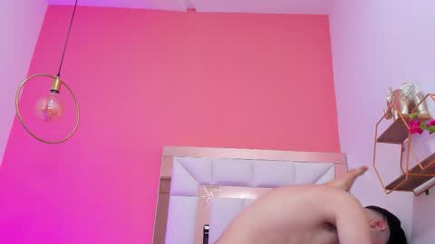 Erick y Natasha online show from 03-08-26, 02:04