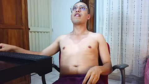 Eriick online show from 05-11-26, 01:33