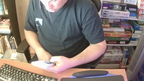 Snapshot of erik_dapper chatting on 05-27-26, 07:27 Erik Dapper online show from 05-27-26, 07:27