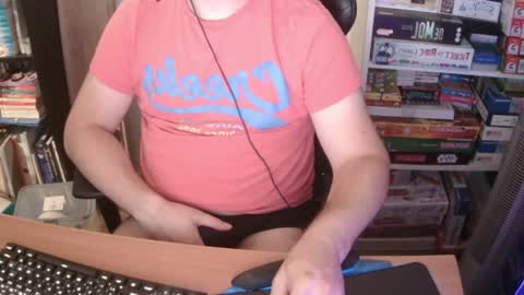 Snapshot of erik_dapper chatting on 06-12-26, 03:11 Erik Dapper online show from 06-12-26, 03:11
