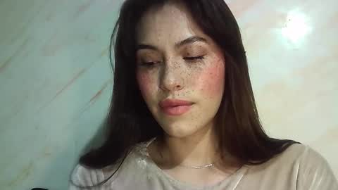 Snapshot of erika_depp chatting on 03-25-26, 06:47 Erika online show from 03-25-26, 06:47