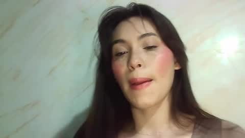 Snapshot of erika_depp chatting on 04-12-26, 04:34 Erika online show from 04-12-26, 04:34