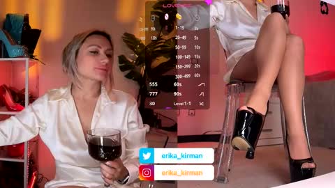 Snapshot of erika_kirman chatting on 03-28-26, 05:23 Erika online show from 03-28-26, 05:23