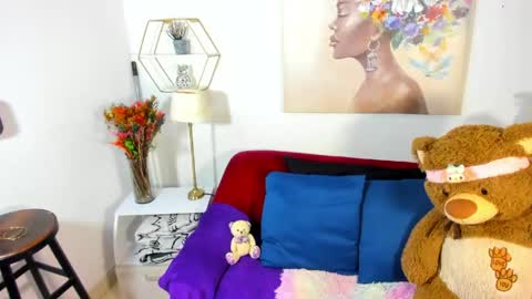 E R I K A  - L  Y R I C S online show from 05-12-26, 05:04