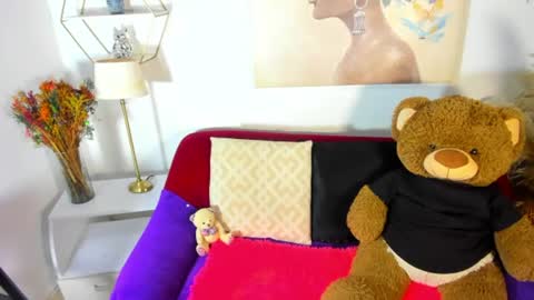 E R I K A  - L  Y R I C S online show from 06-21-26, 03:09