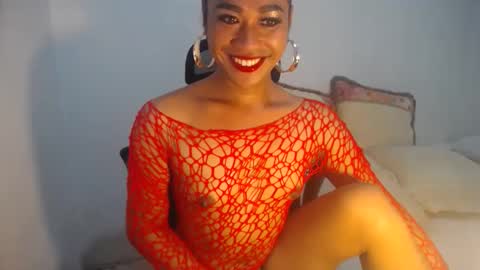 Snapshot of erika_madrigal chatting on 12-22-24, 01:12 erika_madrigal online show from 12-22-24, 01:12
