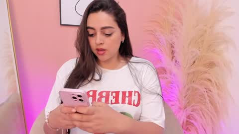 Erika Mendez online show from 01-10-25, 08:26