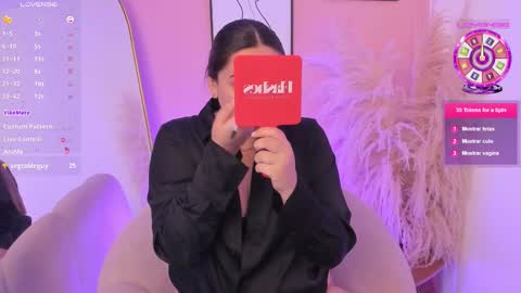 Erika Mendez online show from 10-08-25, 07:11