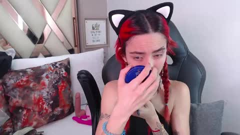 Snapshot of erika_stevens chatting on 04-20-26, 03:48 E R I K A - SAGITARIO..... online show from 04-20-26, 03:48