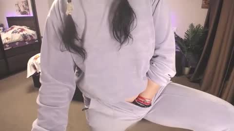 ErikaGold online show from 03-03-25, 08:00