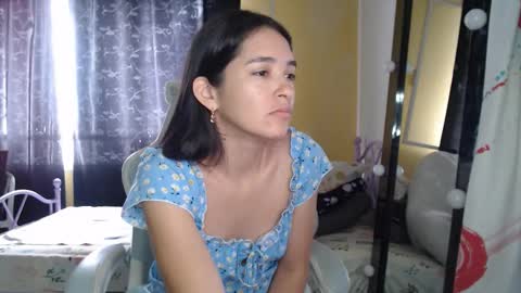 erina_1 online show from 11-14-25, 04:49