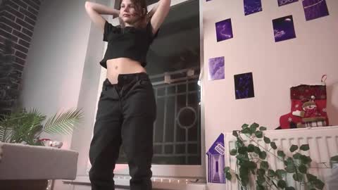 Becky online show from 12-28-24, 02:53