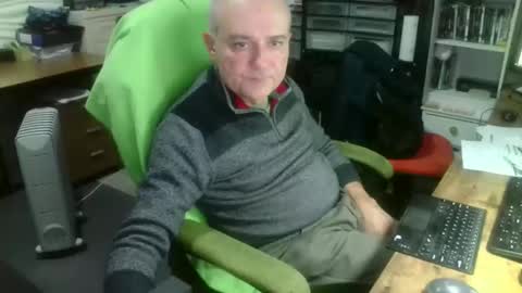 ernello online show from 10-20-25, 07:47