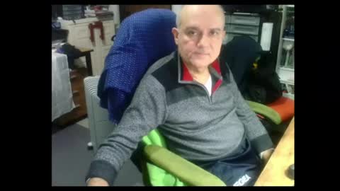 Snapshot of ernello chatting on 06-28-26, 06:36 ernello online show from 06-28-26, 06:36