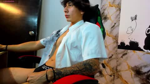 eros online show from 02-10-26, 03:43