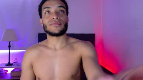 Snapshot of eros_chipre chatting on 05-21-26, 05:09 Eros online show from 05-21-26, 05:09