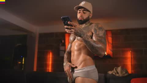 EROS DARK online show from 04-20-26, 10:33
