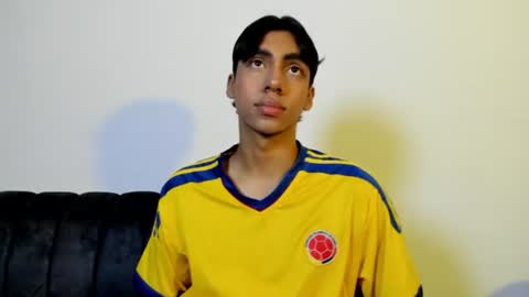 Snapshot of eros_lux1 chatting on 06-23-26, 09:13 Eros Lux1 online show from 06-23-26, 09:13