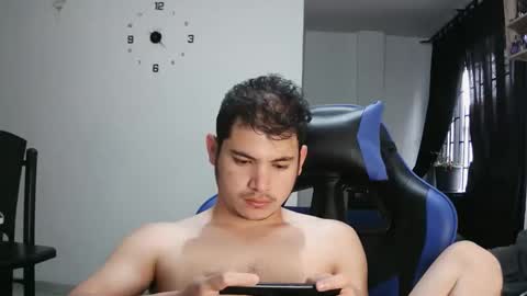 Snapshot of erosstorm chatting on 02-26-26, 08:19 ErosStorm online show from 02-26-26, 08:19