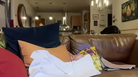 eros online show from 02-21-25, 01:11