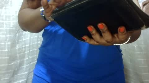 Snapshot of erotic_ebony56 chatting on 08-01-26, 02:33 erotic_ebony56 online show from 08-01-26, 02:33