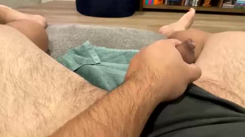 erotic_handhug online show from 10-02-25, 12:17