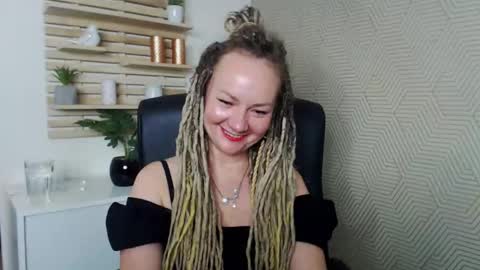 KAYA online show from 09-29-25, 04:34