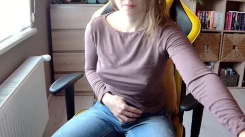 Snapshot of erotic_vibe chatting on 12-26-24, 10:16 Melissa online show from 12-26-24, 10:16