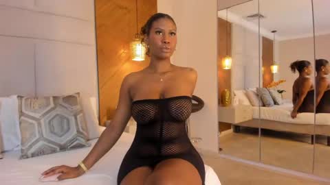 Alana online show from 04-30-26, 01:01