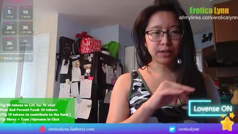 Lynn   online show from 03-03-25, 07:17