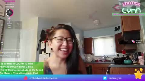 Lynn   online show from 09-18-25, 08:00