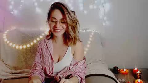 Snapshot of eroticgiftxxx chatting on 01-23-25, 04:26 LylaXXX online show from 01-23-25, 04:26