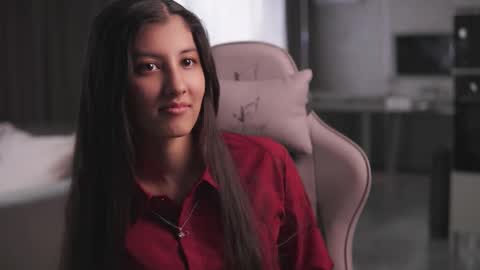 Hi Im Lori  online show from 02-08-26, 12:30