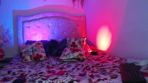 ERYX ROUSE online show from 03-11-26, 07:31