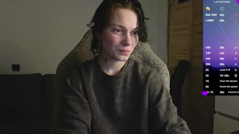 Snapshot of esajukyy chatting on 03-25-26, 02:01 esajukyy online show from 03-25-26, 02:01