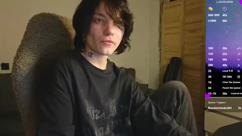 Snapshot of esajukyy chatting on 03-27-26, 01:00 esajukyy online show from 03-27-26, 01:00